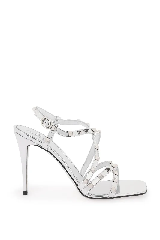 Trendy sandals for women with gladiator style and buckle details for flair-laminated leather rockstud sandals