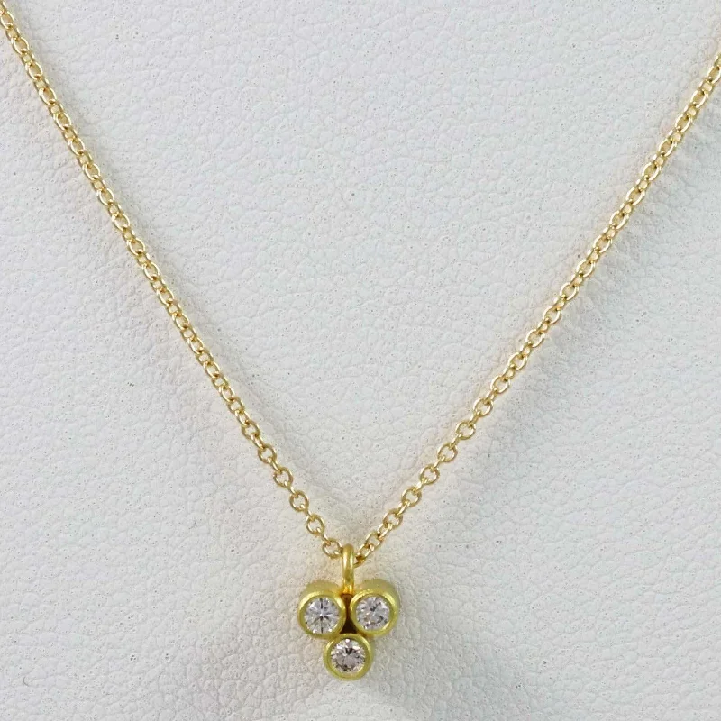 Necklaces and pendants with geometric pendants for a clean, contemporary design-Gold and Diamond Necklace