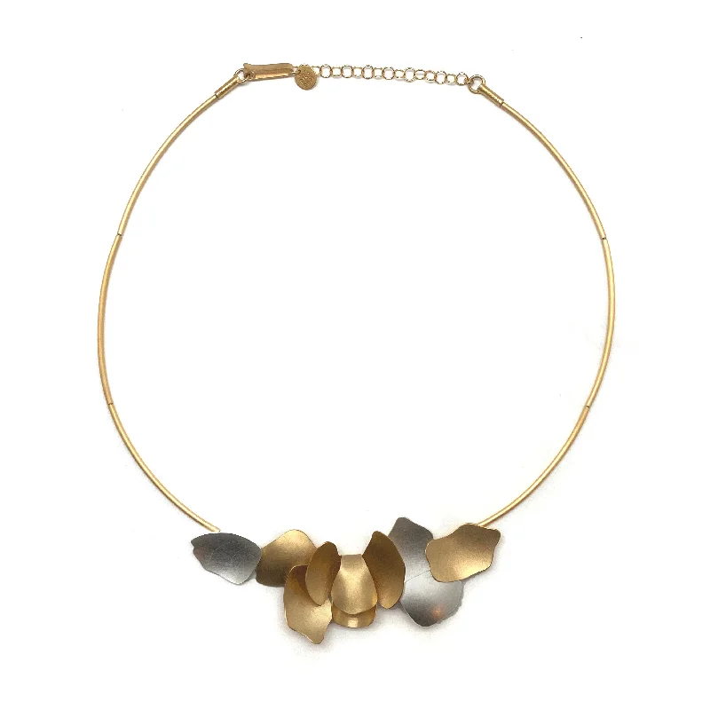 Necklaces and pendants with geometric pendants for a clean, contemporary design-Orchid Collar Necklace