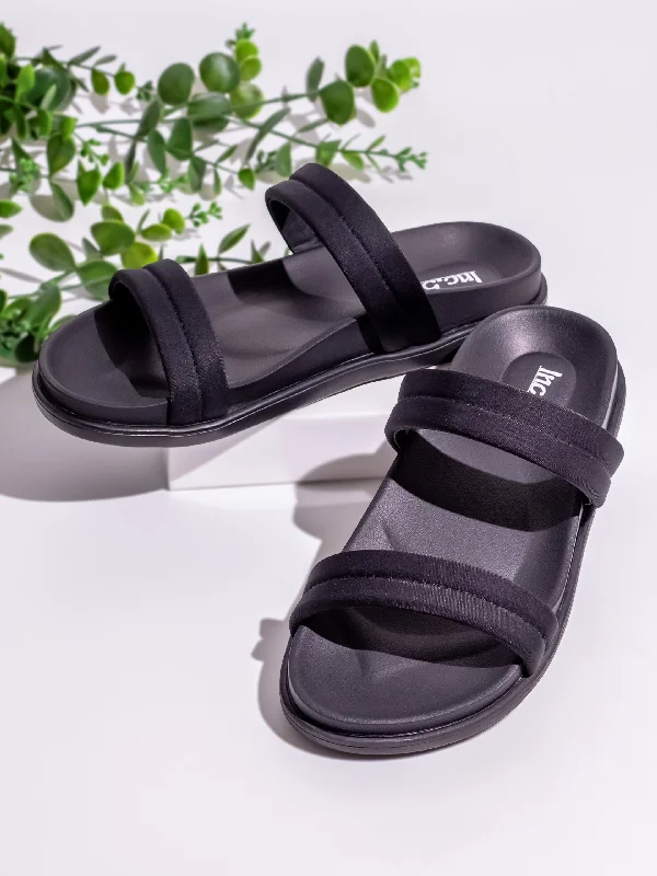 Trendy sandals for women with gladiator style and buckle details for flair-Womens Black Casual Open toe Flat Sandals