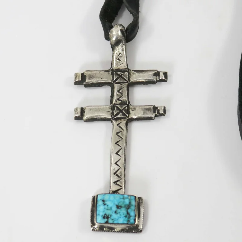 Best necklaces and pendants with heart-shaped lockets for a sentimental keepsake-Turquoise Pueblo Cross Pendant