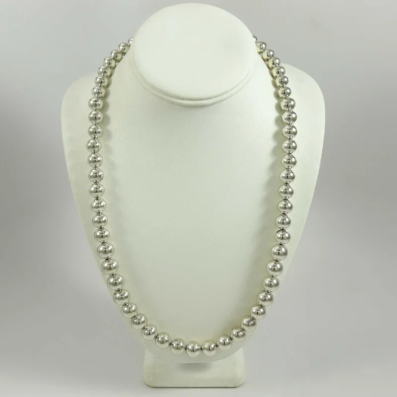 Beautiful necklaces and pendants with natural stones for an earthy, organic vibe-Navajo Pearl Necklace