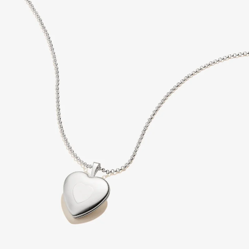 Necklaces and pendants with pearls for a classic and sophisticated touch-Heart Locket Necklace