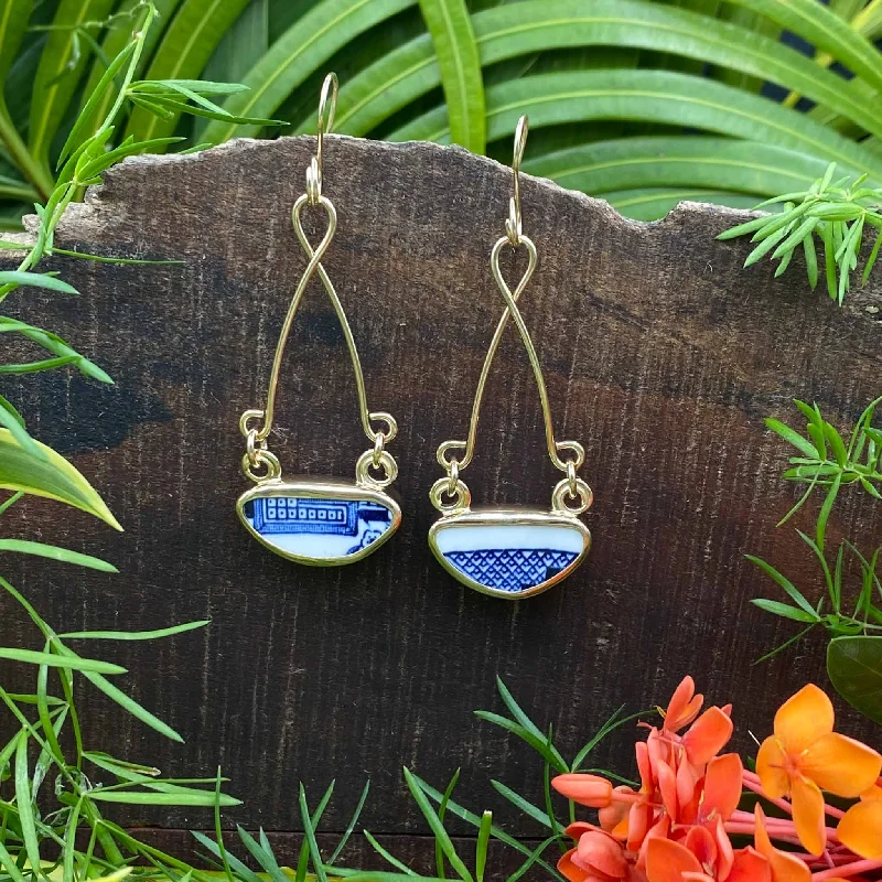 Best hoop earrings with rose gold for a romantic and warm aesthetic-Lapis Lattice 14k Gold Earrings