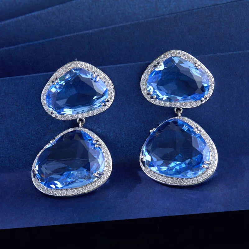 Best hoop earrings with blackened metal for an edgy and bold appearance-Zircon Earring 175388